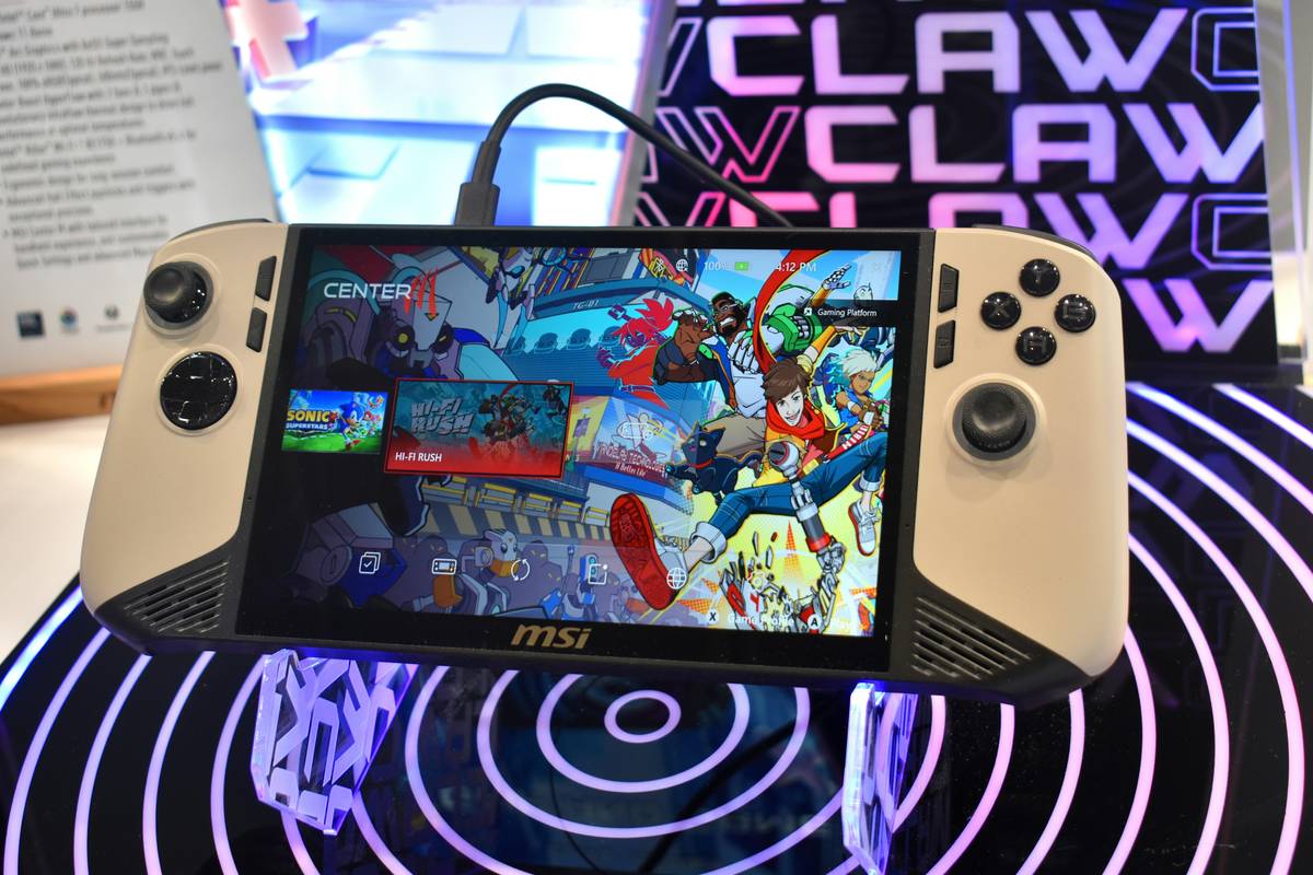 Tablet with Controller Dock: The Ultimate Gaming Companion (2024)